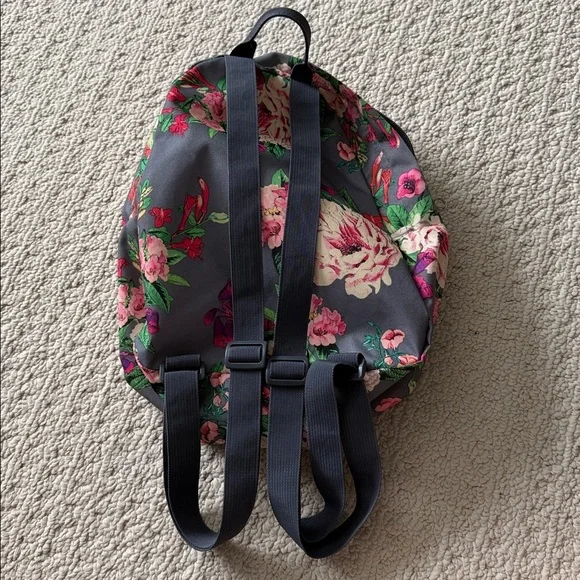 Mini Jansport Backpack - Picture 3 of 3